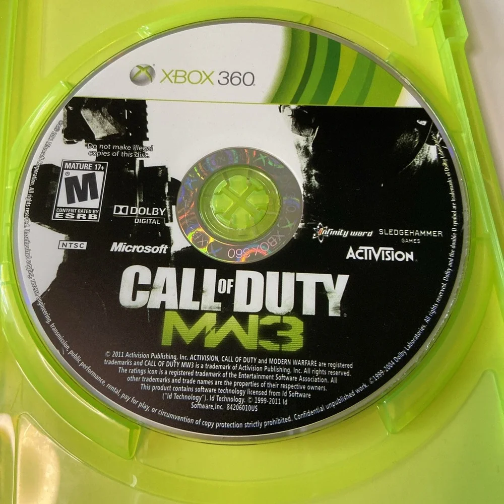 Call of Duty Modern Warfare 3 Video Game Xbox 360 Action War Booklet CIB